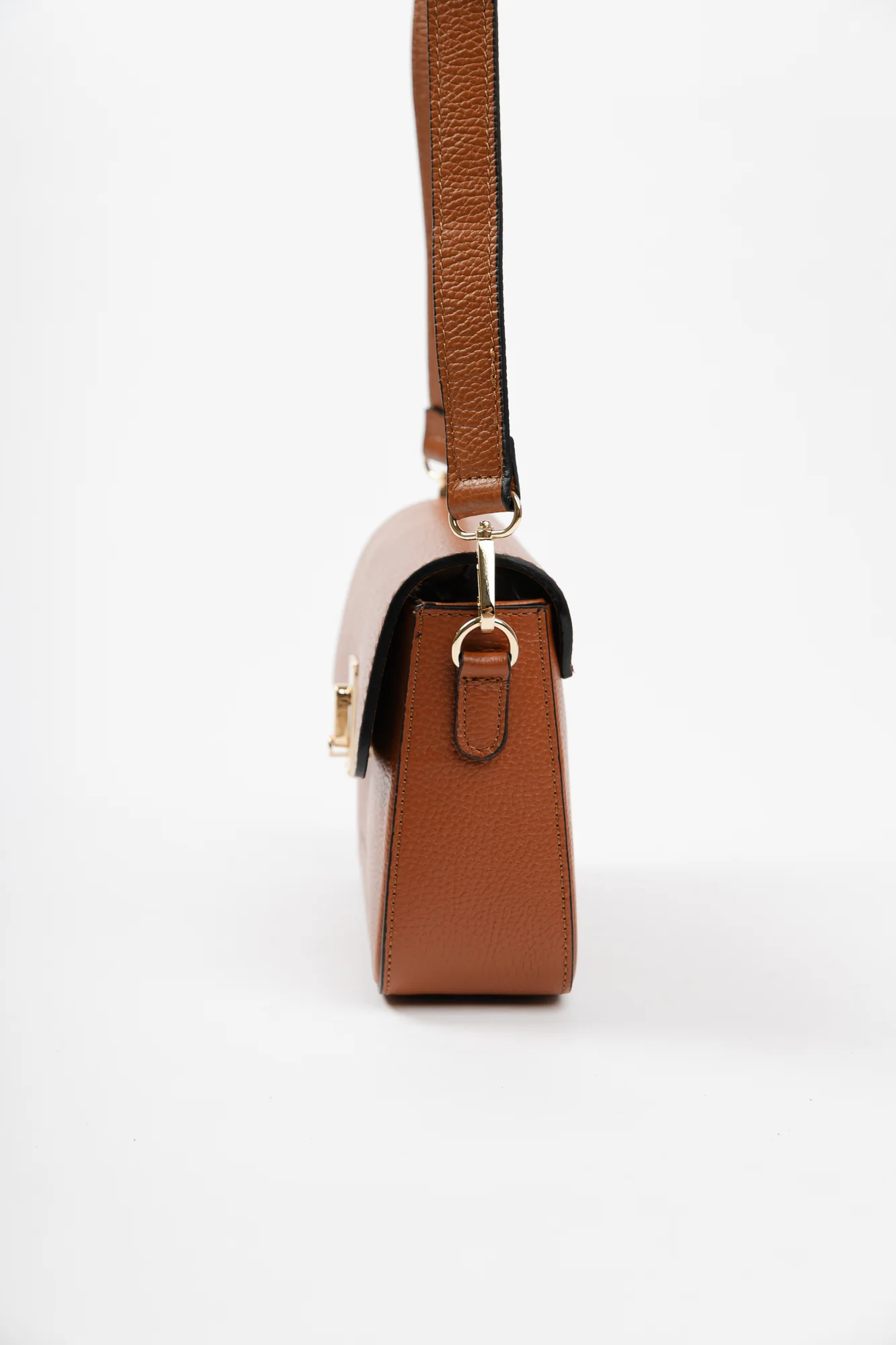 MINA  CAMEL - Image 3